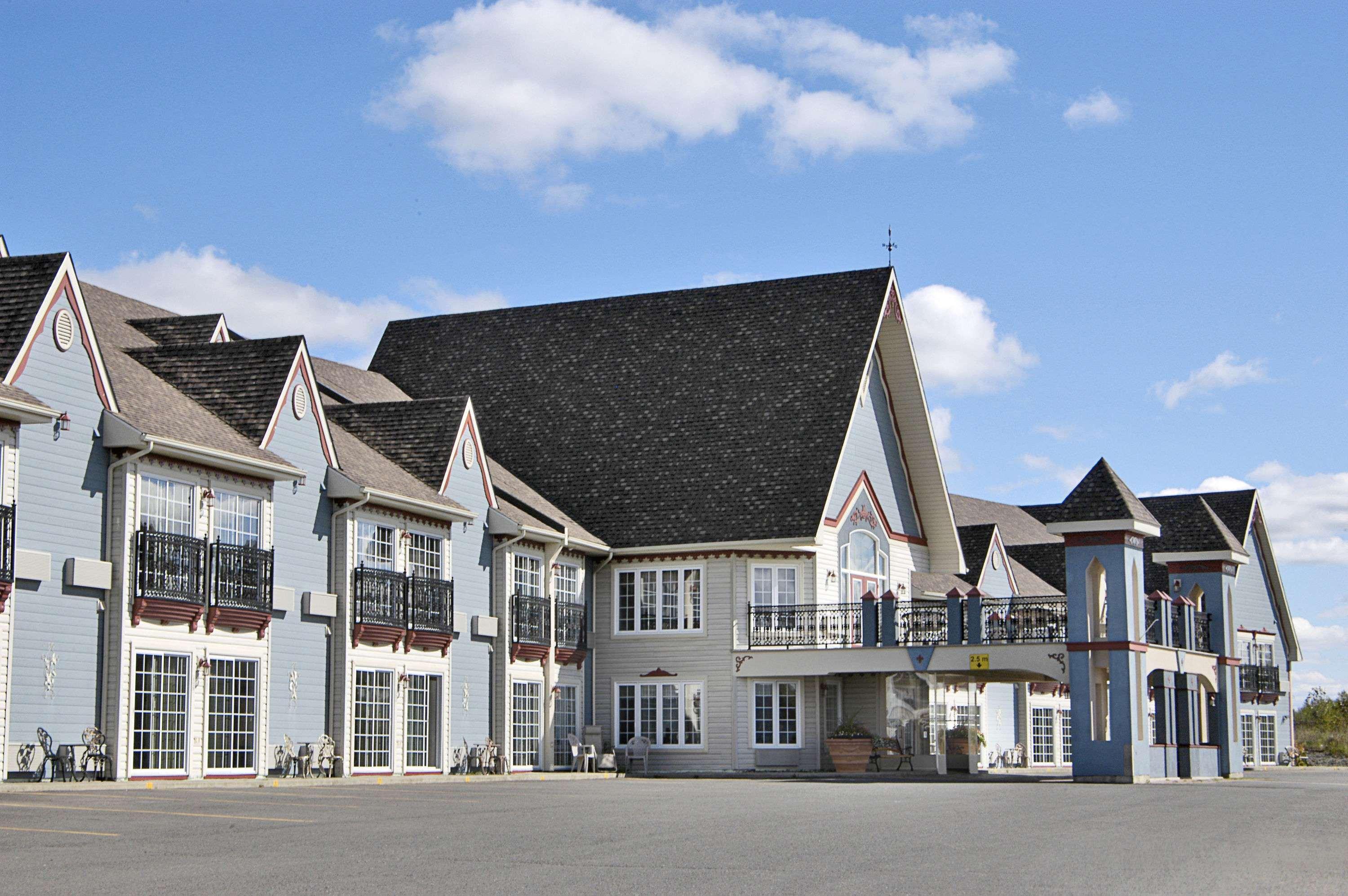 Days Inn By Wyndham Edmundston Exterior foto