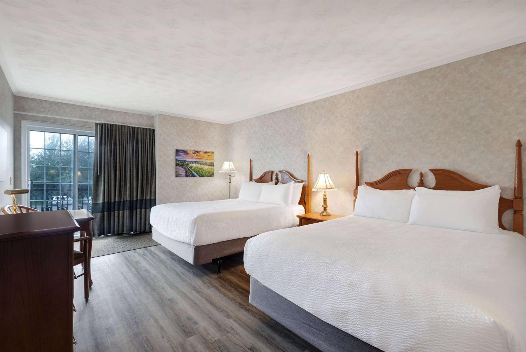 Days Inn By Wyndham Edmundston Exterior foto