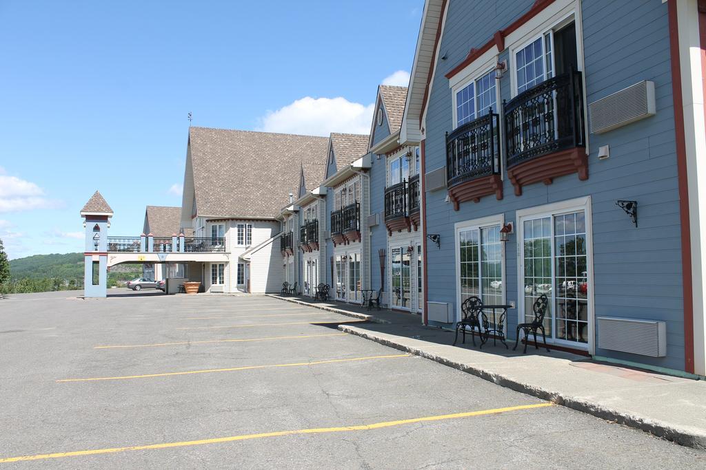 Days Inn By Wyndham Edmundston Exterior foto